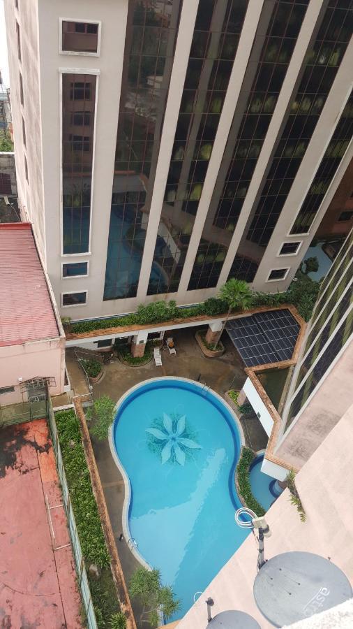 Cmk Guesthouse Kondominium Kota Sri Mutiara Kota Bharu Bagian luar foto